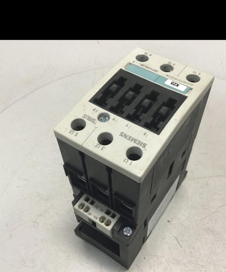 Used SIEMENS Contactor 3RT1036-3BB40 USED