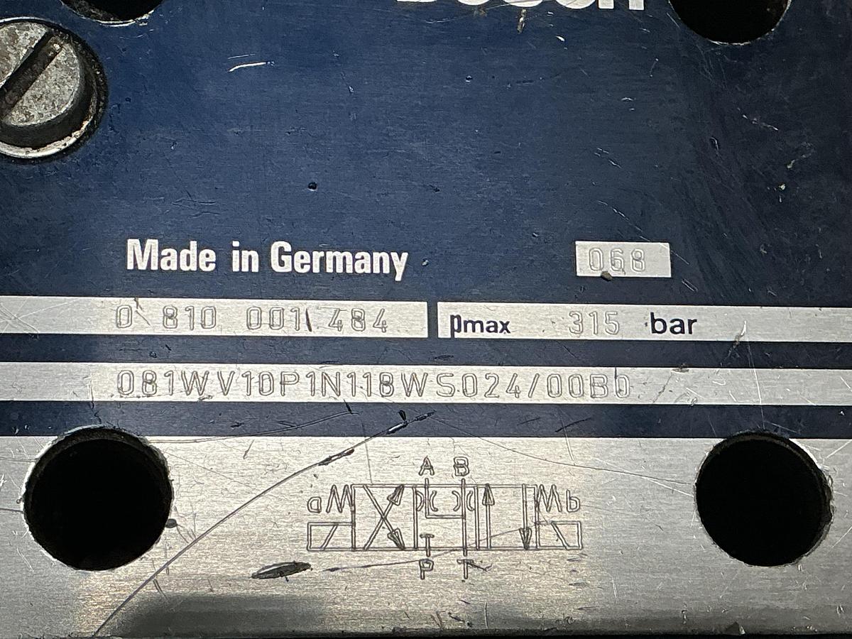 Used BOSCH 0 810 001 484