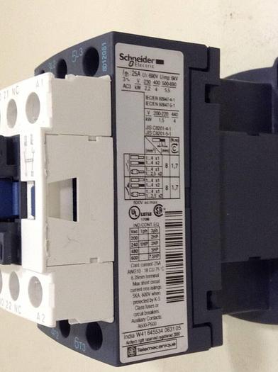 Used TELEMECANIQUE Contactor LC1D09 #86855