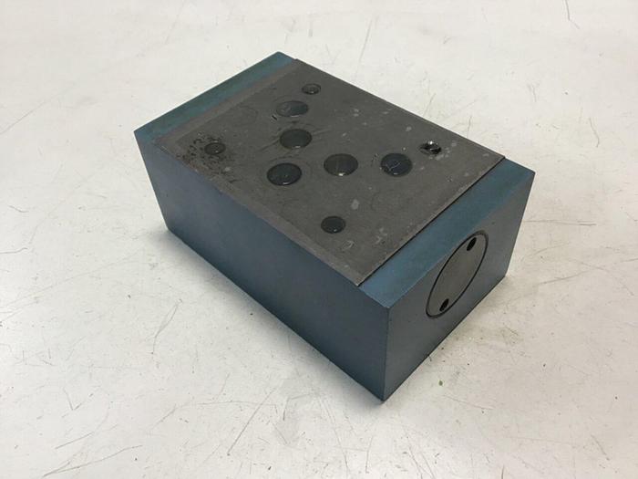 Used BOSCH Check Valve 0 811 020 027 Used