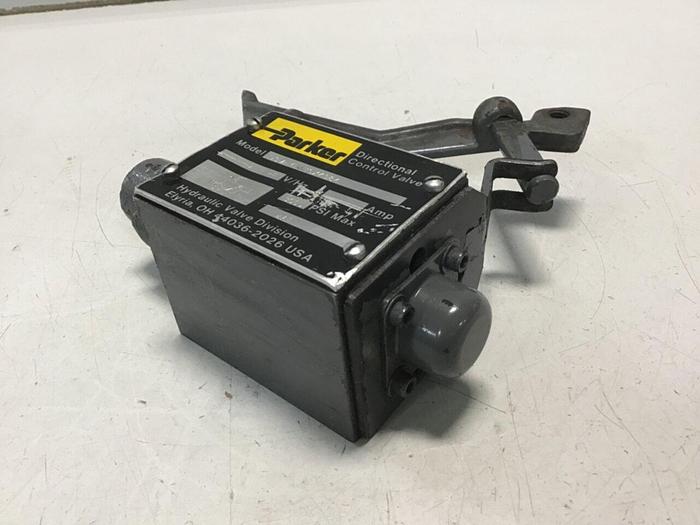 Used PARKER Directional Control Valve D3ML4BN10X4384 Used