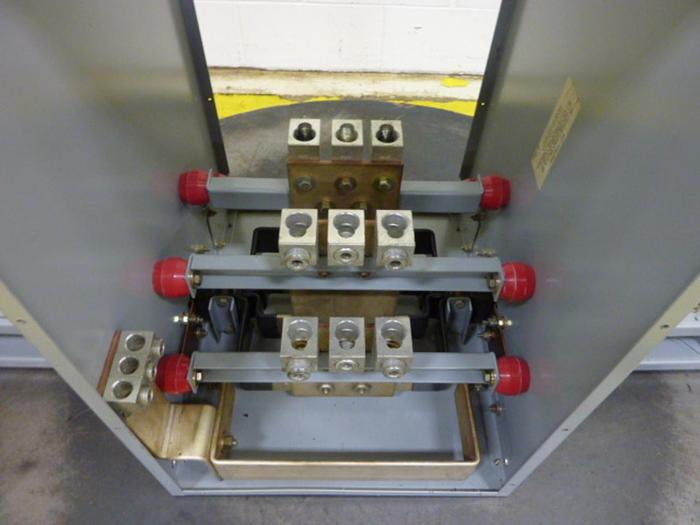 Used CUTLER HAMMER Bus Duct Junction Tap Box HDT63508-A02 Used