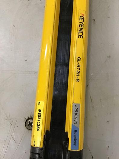 Used KEYENCE CORP Light Curtain GL-R72H-R USED