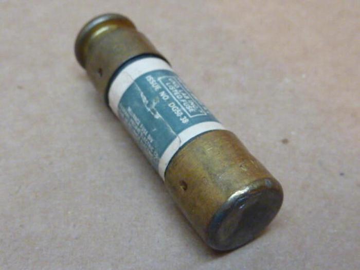 Used RELIANCE ELECTRIC 15 Amp Fuse ECNR-15A #36101