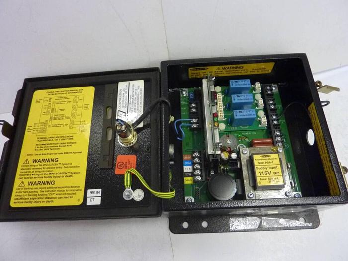Used BANNER ENGINEERING Light Curtain Control Box MSCA-1 #8918
