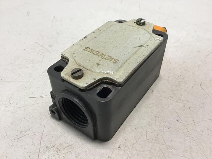 Used SIEMENS Limit Switch 3SE3 170-1C #121129