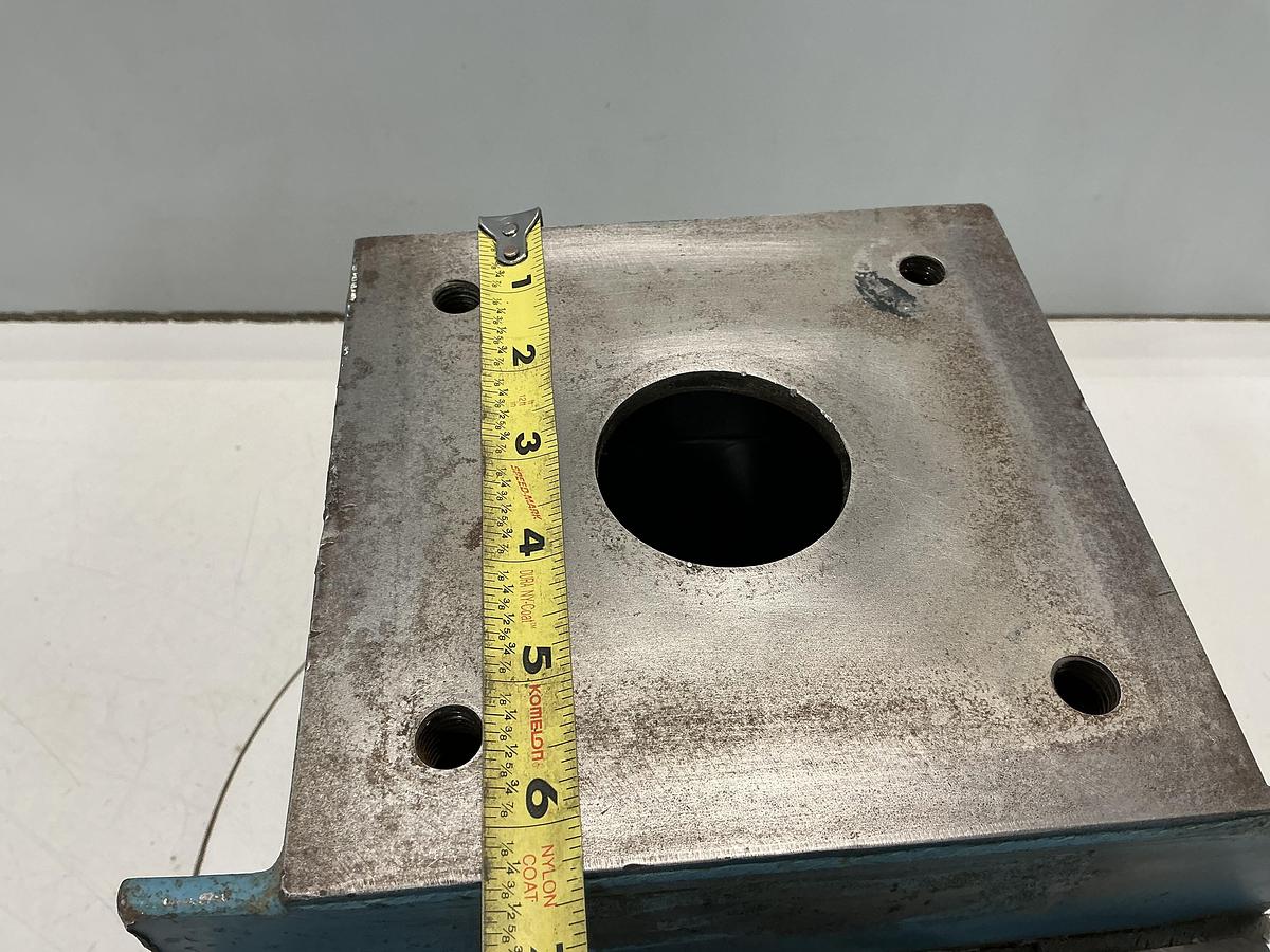 Used BUNTING NO MODEL / NO TAG