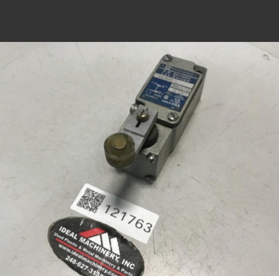 Used TELEMECANIQUE Lox-Switch C2JK05 USED