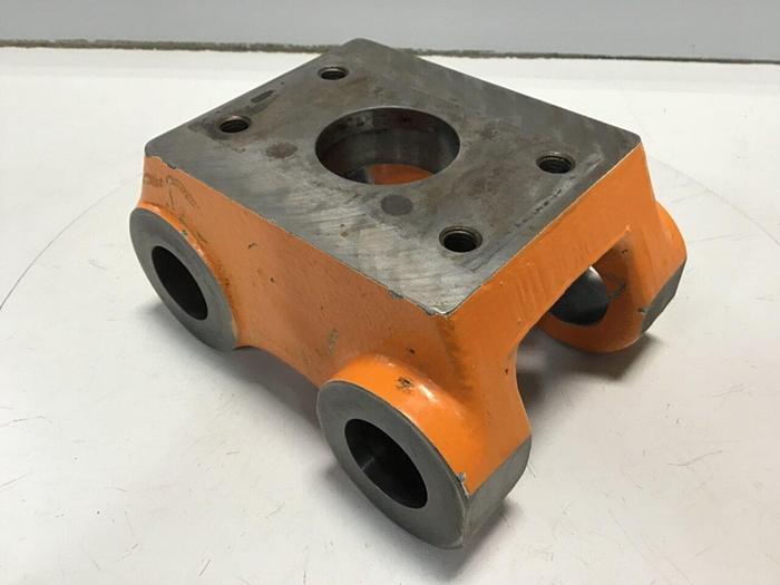 Used CINCINNATI MILACRON Crosshead Toggle Link 5088205 USED