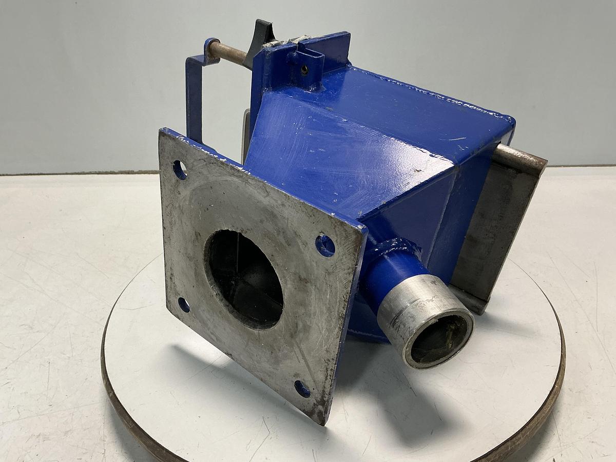 Used NO MAKE NAME NO MODEL NUMBER / NO TAG