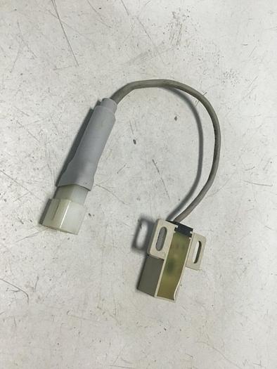 Used FUJI ELECTRIC Proximity Switch PE-B4D3 #128395