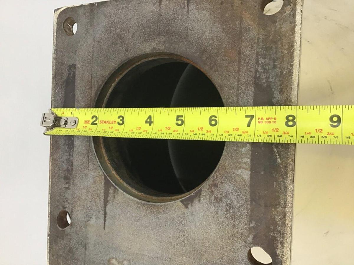 Used METAL FABRICATOR Hopper 31X31 HOPPER USED #130439