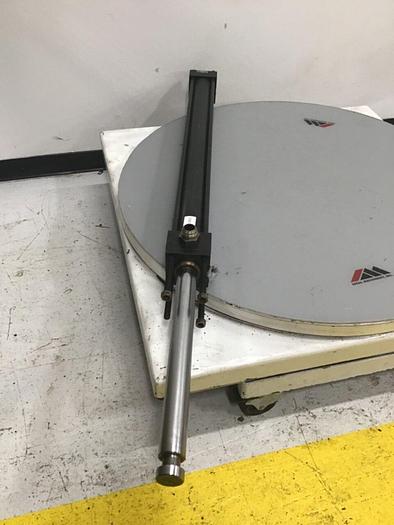 Used HYDRO LINE Traverse Cylinder N5M-3.25X37.81 Used