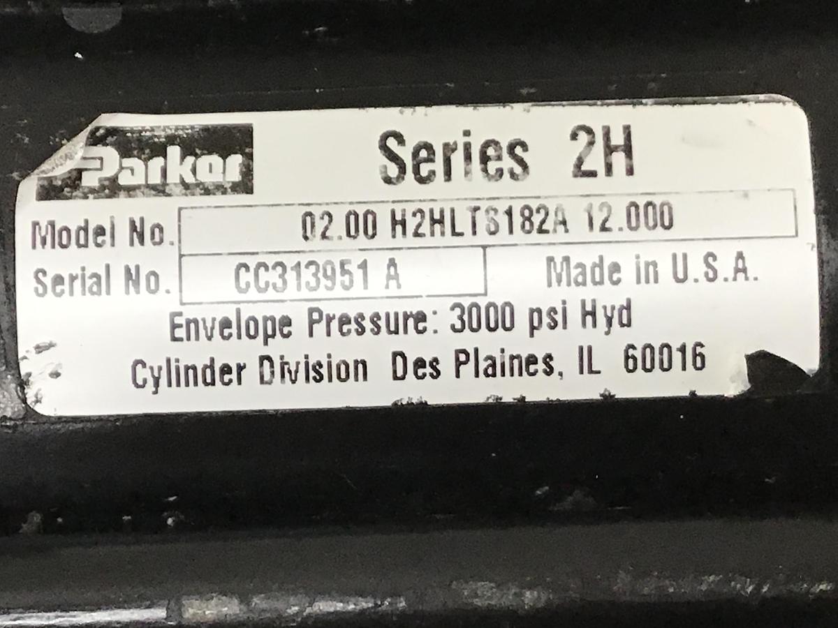 Used PARKER 02.00 H2HLTS182A 12.000