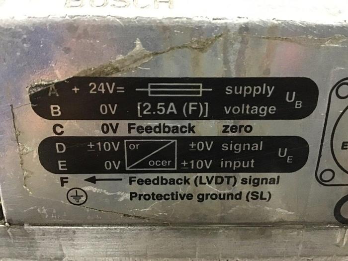 Used BOSCH 4-Way Solenoid Directional Servo Valve 0 811 404 601 USED