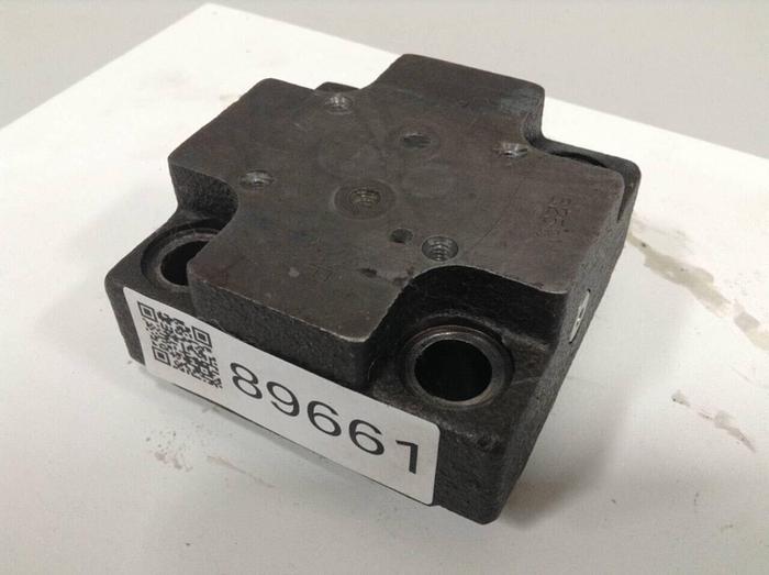 Used VICKERS Valve CVCS25D1S210S19 #89661