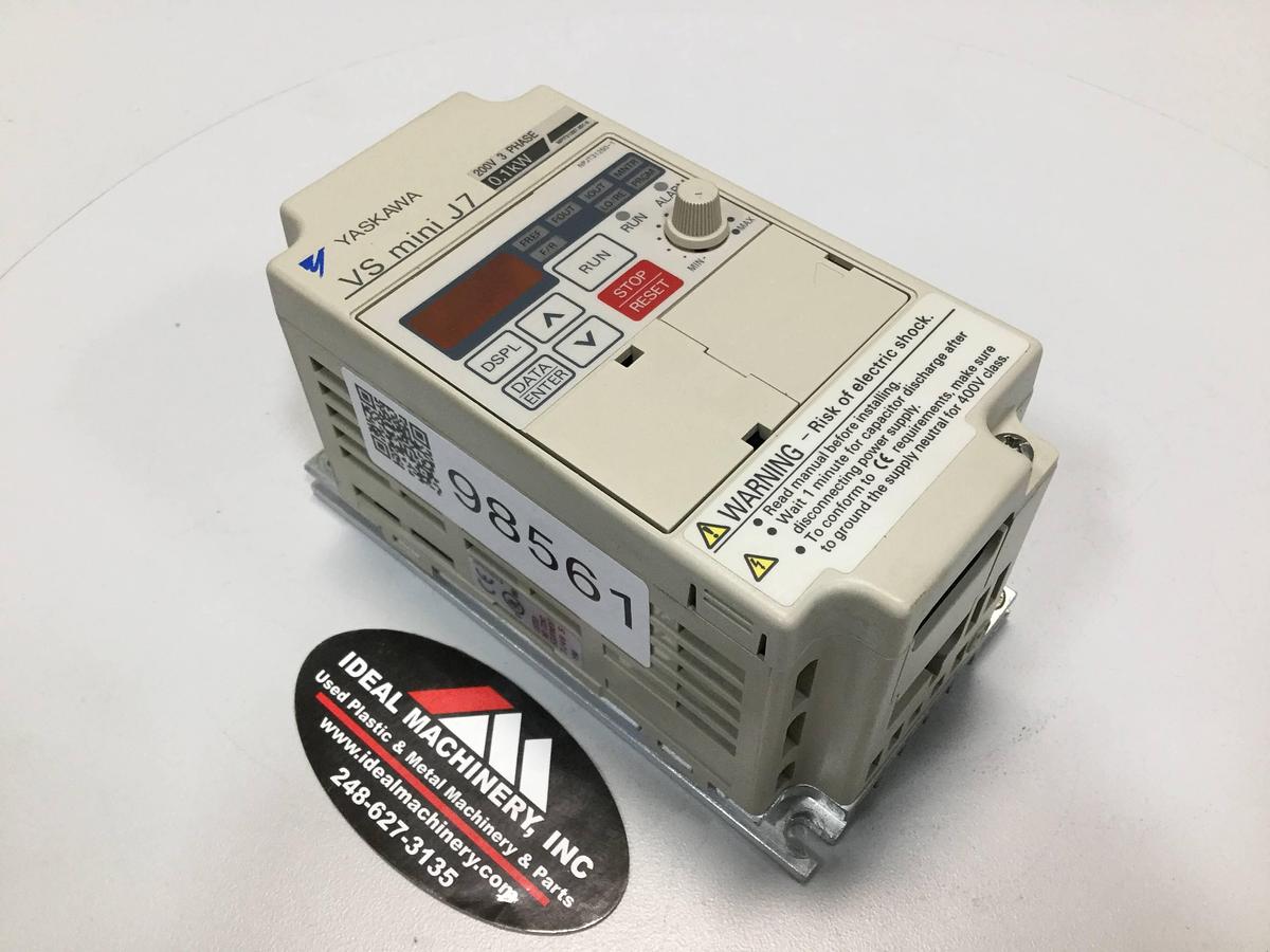 Used YASKAWA VS Mini J7 Inverter CIMR-J7AA20P1 USED