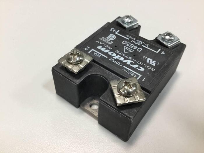 Used CRYDOM Solid State Relay D4850 #98071