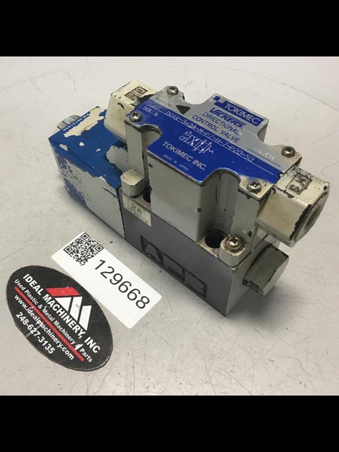 Used VICKERS Directional Control Valve DG4V32AMP7H7P2050 Used