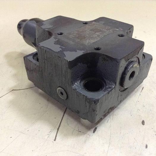 Used VICKERS Hydraulic Valve CVCS25C1S2W24510AP10 #89178