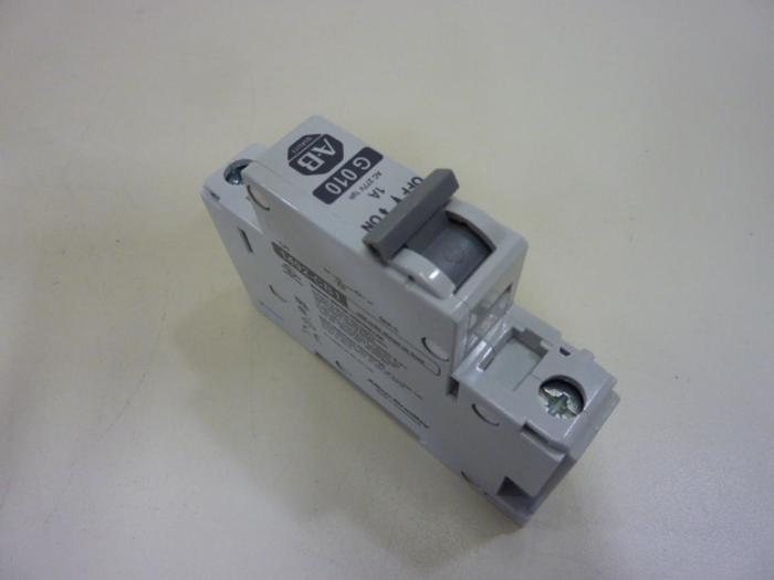 ALLEN BRADLEY 1 Amp Circuit Breaker 1492-CB1/G010 SER C #51971