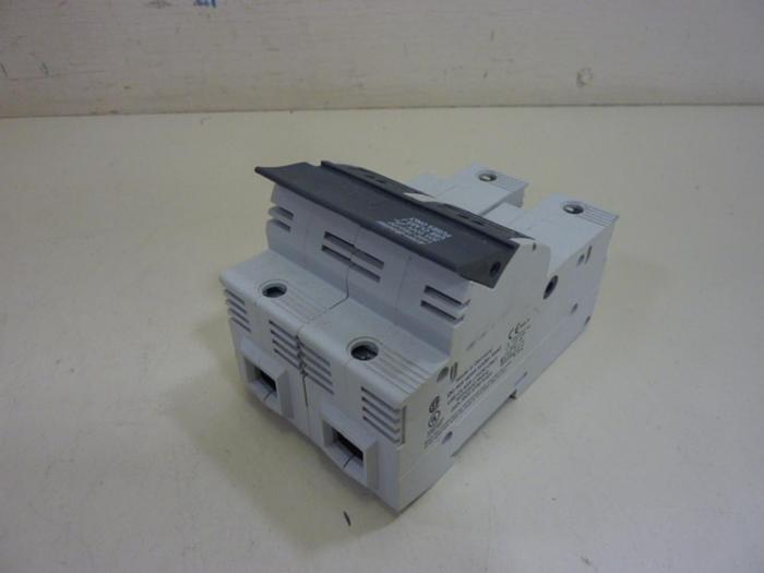 Used ALLEN BRADLEY 30 Amp Fuse Holder 1492-FB2J30 #58684