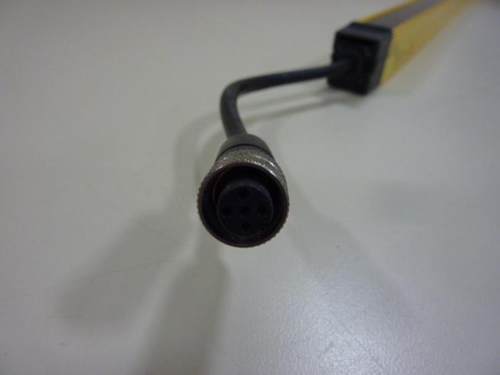 Used STI End Transmitter Light Curtain MCF47-20-1200-X3 USED