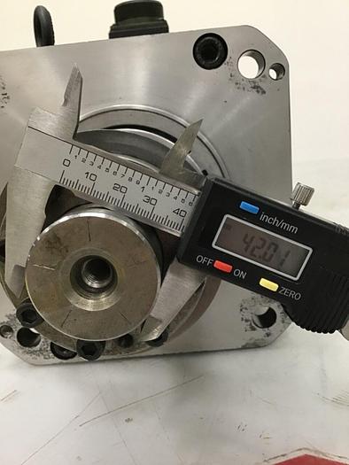 Used SANYO DENKI Servo Motor P60B18750LXF24 Used