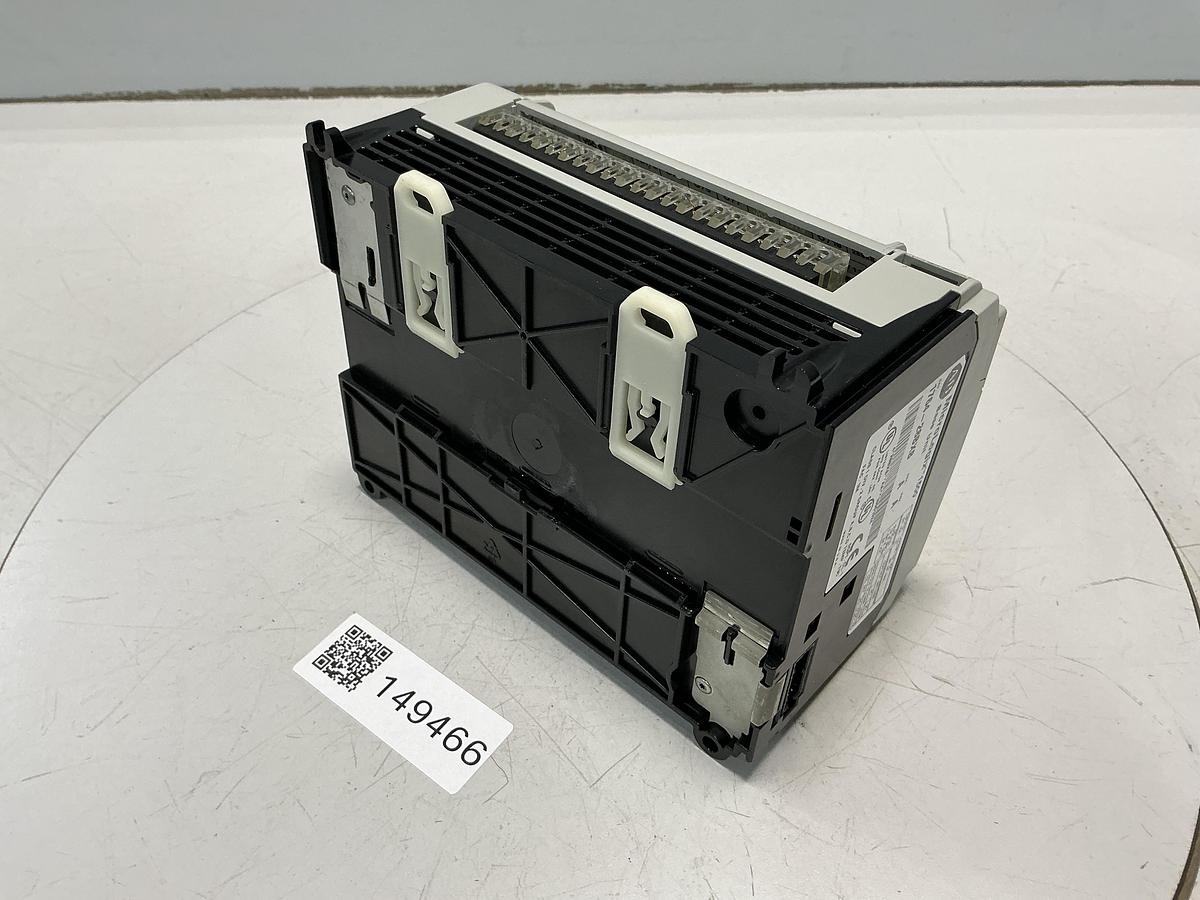 Used ALLEN BRADLEY 1764-28BXB SER A