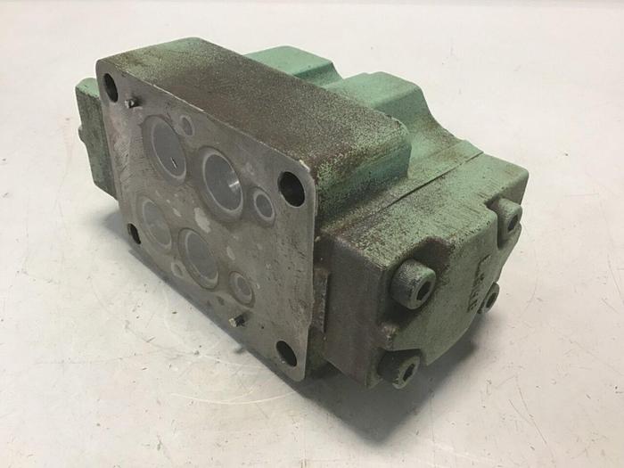 Used VICKERS Valve DG3V72AE10JASM01Z #137731