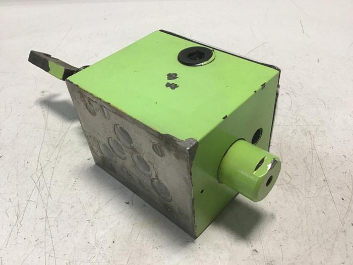 Used PARKER Directional Control Valve D3T1H21X4395 #137329