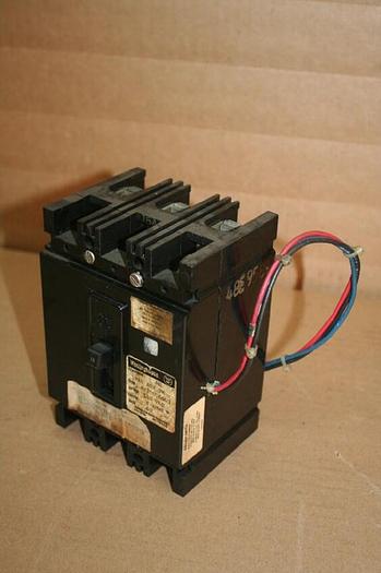 Used WESTINGHOUSE 15 Amp Circuit Breaker 4979D06G03 #20740