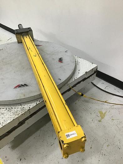 Used VAN DORN DEMAG Traverse Cylinder 700CC4300 / TC Used