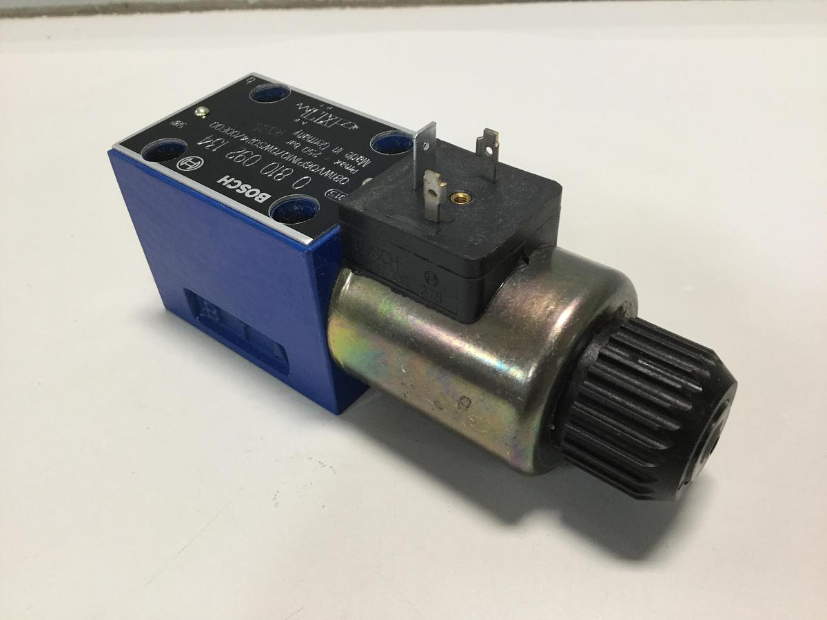 Used BOSCH Valve 0 810 092 134 USED