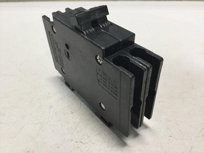 Used CUTLER HAMMER 15 Amp Circuit Breaker QCR2015 #104102