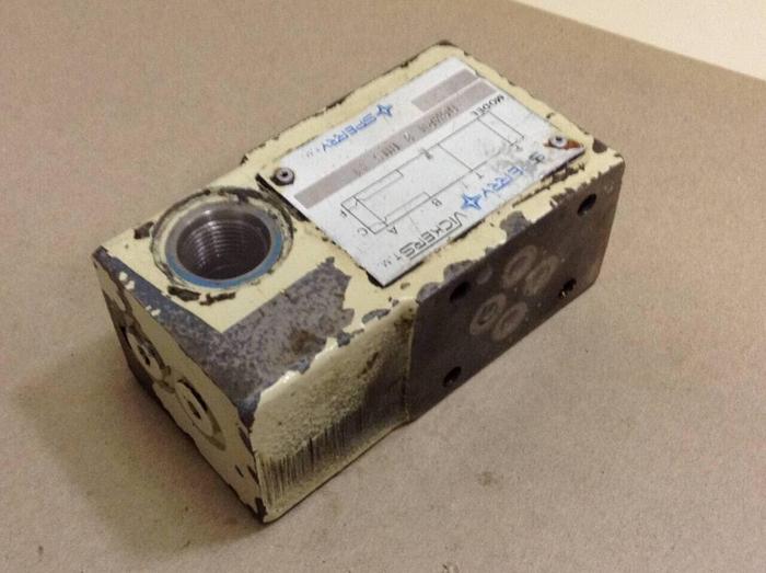 Used VICKERS Valve DGMPN3BNS11 #67819