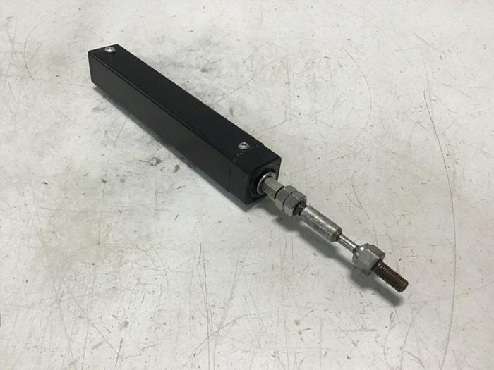 Used TRANSDUCERS DIRECT Linear Transducer TD390-5-3-W #141036