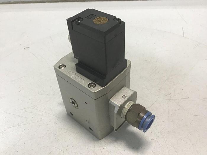 Used SMC Solenoid Valve AV3000 #124267