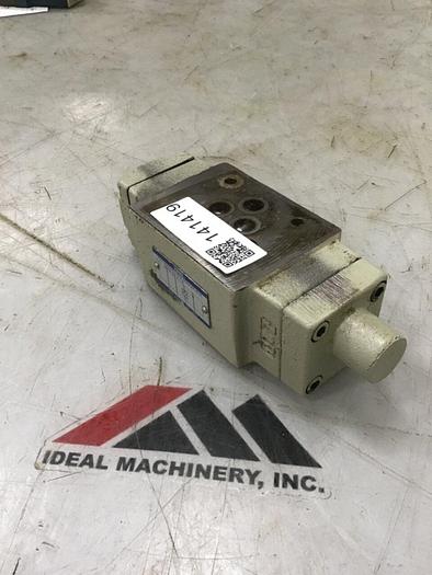 Used YUKEN Valve MPB-03-2-10 #141419