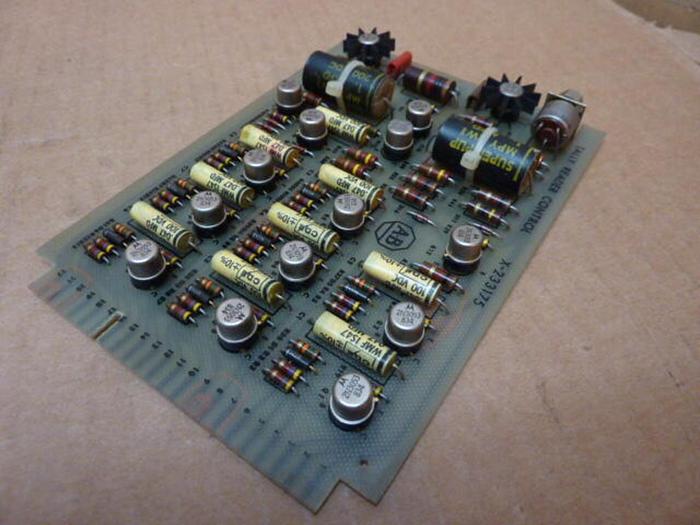 Used ALLEN BRADLEY Tally Reader PC Board X-233175 #27106
