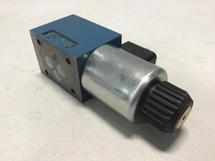 Used BOSCH Directional Valve 0 810 091 227 Used