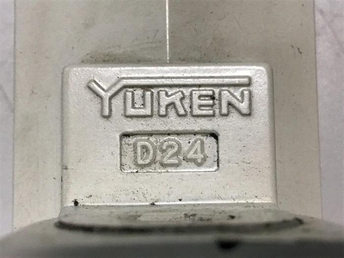 Used YUKEN Directional Valve DSG-01-3C9-D24-50 #132045
