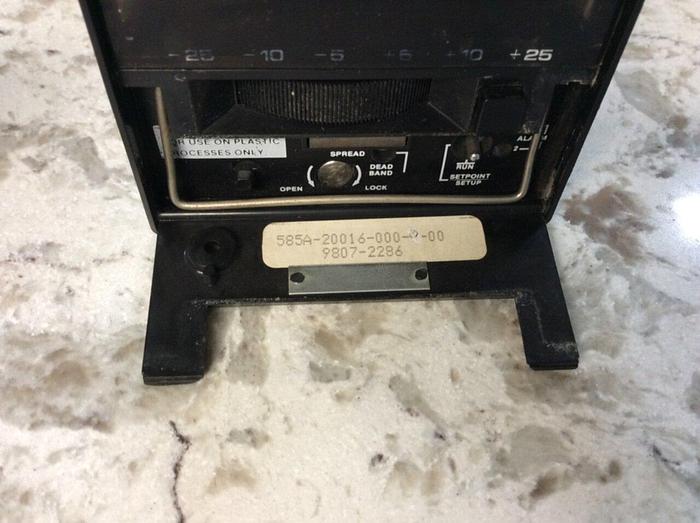 Used BARBER COLMAN Temperature Control 585A-20016-000-0-00 #113399