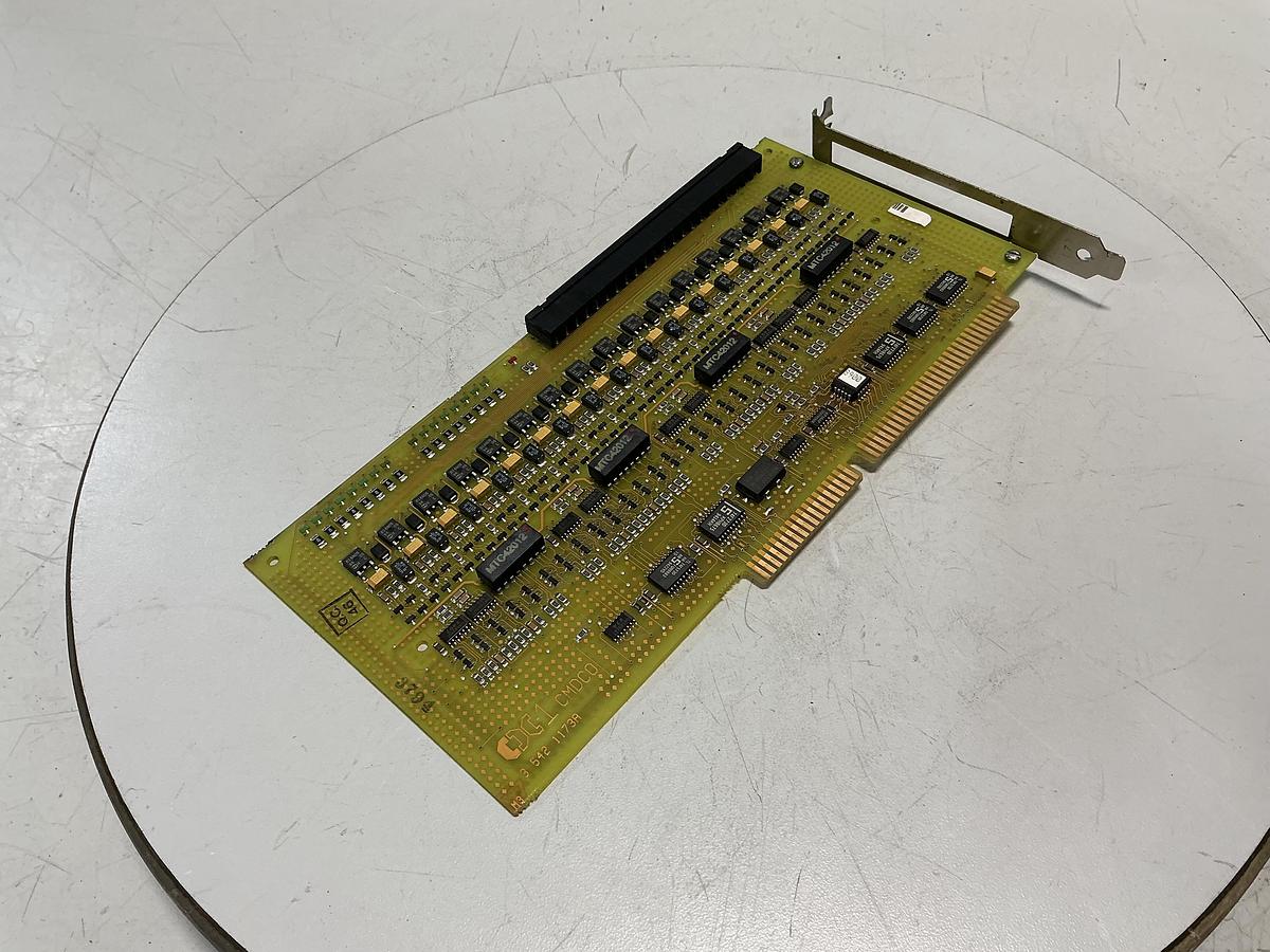 Used CINCINNATI MILACRON 3 542 1173A