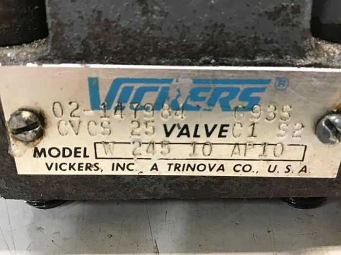 Used VICKERS Valves DG4V-3-2AL-M-U-HL7-60 Used