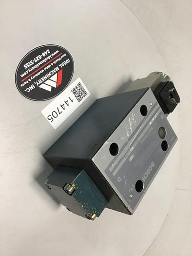 Used BOSCH Valve 0 811 403 026 #144705