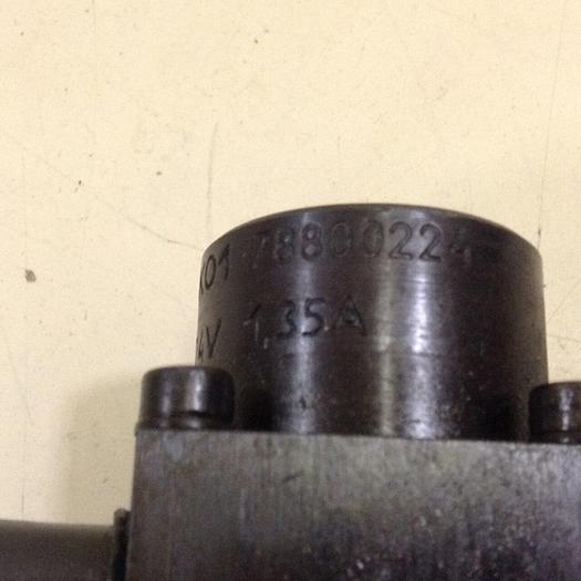 Used HYDROLUX Valve CCE30C1RH2X06 Used