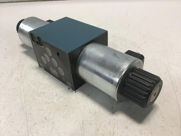 Used BOSCH Valve 0 810 001 776 #137523