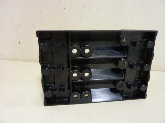Used BUSSMANN 60 Amp Fuse Holder R60060-3CR #59245
