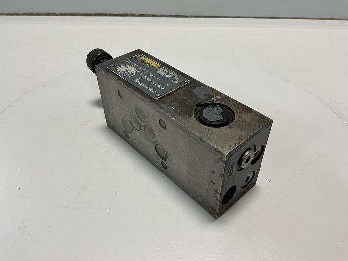 Used PARKER PRM3PP25K31